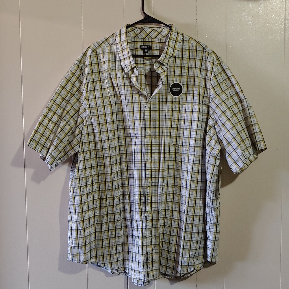 Short sleeve button up yellow plaid shirt